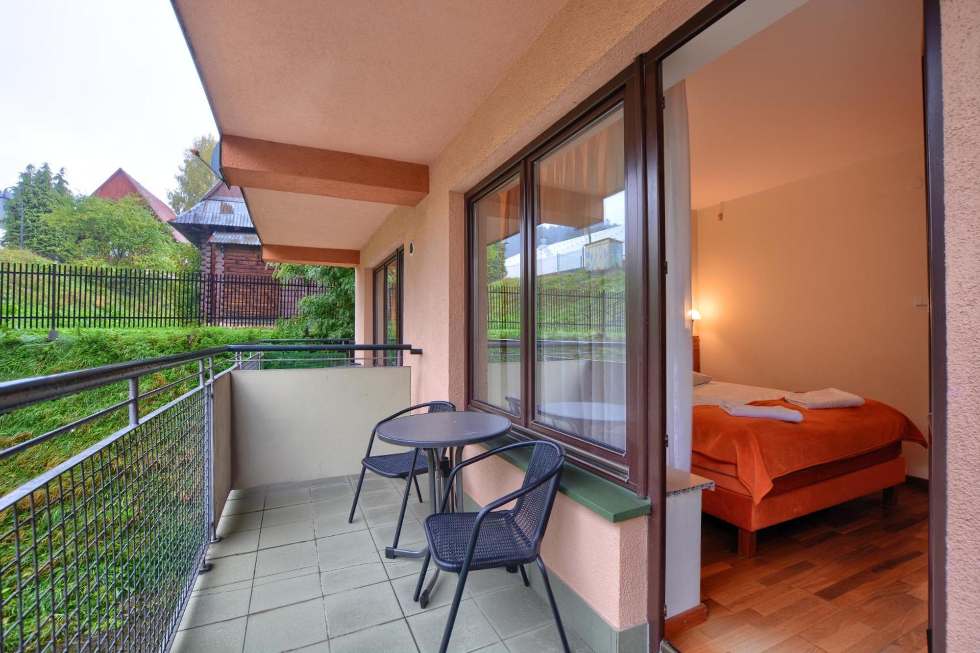 Apartamenty Na Pierwszym Pietrze Криниця-Здруй Екстер'єр фото