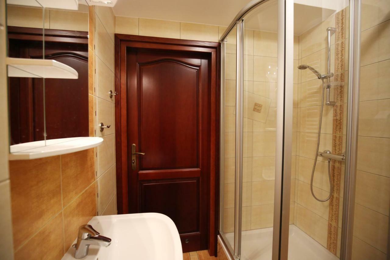 Apartamenty Na Pierwszym Pietrze Криниця-Здруй Екстер'єр фото